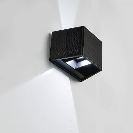 Lampa solară de perete LED WINGS LED/2W/1300 mAh 3,7V 6000K IP54 neagră