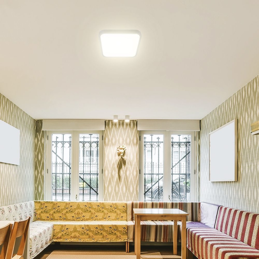 Plafonier LED pentru baie cu cip SAMSUNG LED/48W/230V IP44 3000K 42x42 cm alb