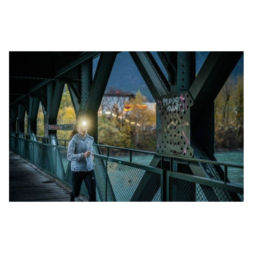 Ledlenser NEO1R - frontală LED reîncărcabilă cu reglare a intensității, 250 lm, baterie 730 mAh, IP67, autonomie 15 h, verde