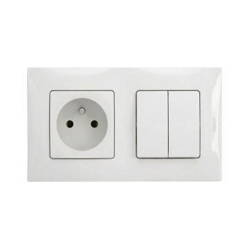 Legrand - Întrerupător dublu în serie nr. 5 și priză casnică cu ramă NILOE 250V albă