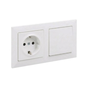 Legrand - Întrerupător unipolar nr. 1 și priză casnică SCHUKO cu ramă SUNO 250V albă
