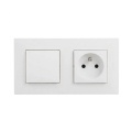 Legrand - Priză casnică și întrerupător unipolar nr. 1 cu ramă NILOE STEP 250V albă