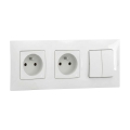 Legrand - Priză dublă casnică și întrerupător dublu în serie nr. 5 cu ramă NILOE 250V alb