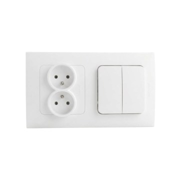Legrand - Priză dublă casnică și întrerupător dublu în serie nr. 5 cu ramă NILOE STEP 250V albă