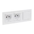 Legrand - Priză dublă de exterior pentru uz casnic și întrerupător unipolar nr. 1 cu ramă NILOE STEP 250V albă