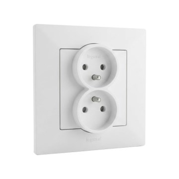 Legrand - Priză dublă de perete cu ramă NILOE STEP 250V albă