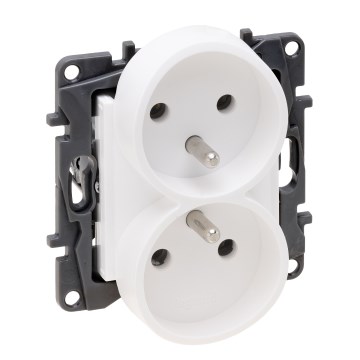 Legrand - Priză dublă de perete fără ramă 250V/16A NILOE STEP albă