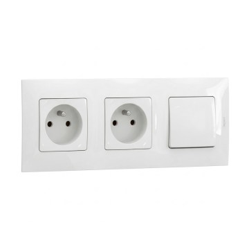 Legrand - Priză dublă de perete și întrerupător unipolar nr. 1 cu ramă NILOE 250V albă