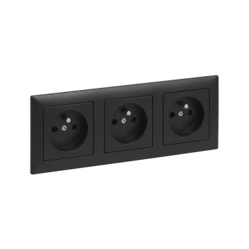 Legrand - Priză triplă de perete cu ramă SUNO 250V neagră