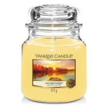 Lumânare parfumată AUTUMN SUNSET medie 411g 65-75 de ore Yankee Candle