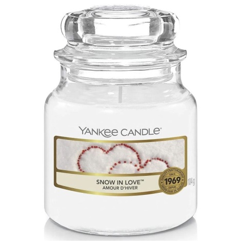 Lumânare parfumată SNOW IN LOVE mică 104g 20-30 de ore Yankee Candle