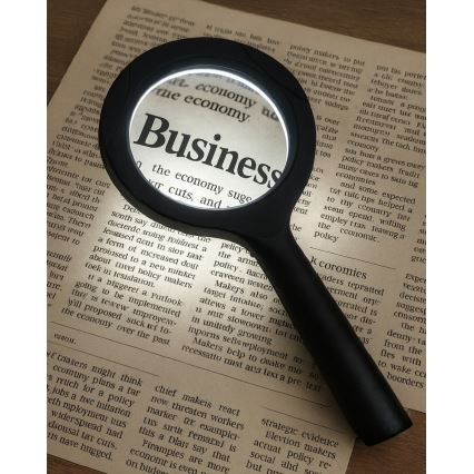 Lupă cu iluminare LED, mărire 3×, 3W, 2xAA, IP22