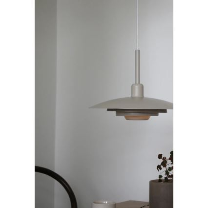 Markslöjd 108875 - Lustră suspendată pe cablu PINY 1xE27/60W/230V diametru 35 cm bej