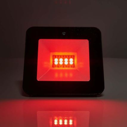 Proiector LED RGBW dimabil cu priză SmartLife, 20W/230V, Wi-Fi, IP65, 2700-6500K