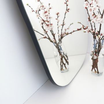 Oglindă de perete AMORPHOUS 70x90 cm