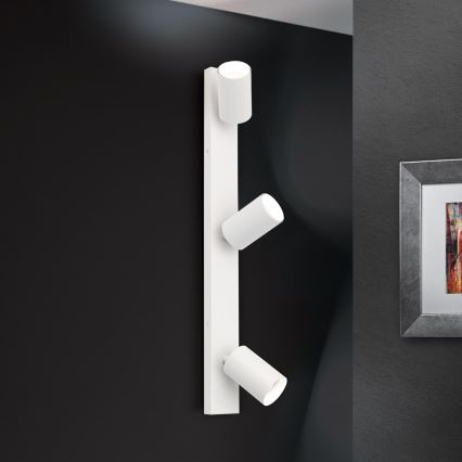 Aplică spot de perete SEAN 3xGU10/13W/230V albă