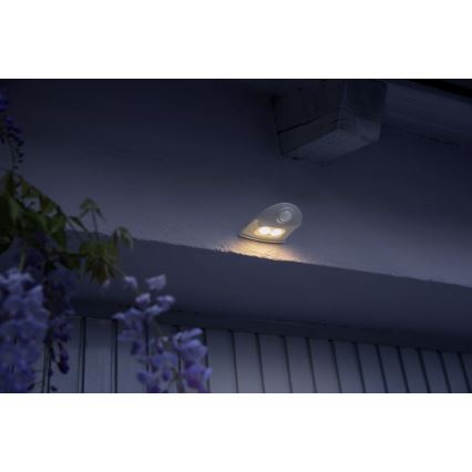 Osram - Aplică LED de exterior cu senzor DOORLED, 0,5 W, 3x AA, IP54, alb