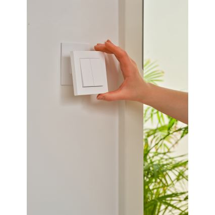 Osram - Întrerupător fără fir SMART+ cu 2 butoane 5V Wi-Fi