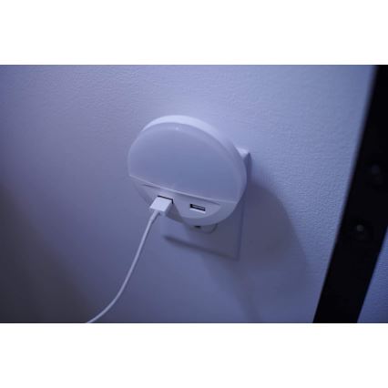 Osram - Lampă de veghe LED pentru priză cu senzor LUNETTA 2xUSB LED/13W/230V