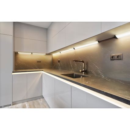 Osram - Lampă LED reglabilă pentru montaj sub dulap, cu senzor de mișcare LINEAR ANGLE LED/7,5W/230V 3000/4000/6500K 55 cm negru