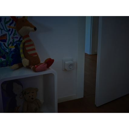Osram - Priză SCHUKO LED dimabilă cu iluminare SMART+ NIGHTLIGHT 3680W/230V Wi-Fi