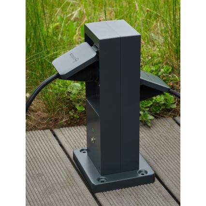 Osram - Stâlp inteligent de exterior cu 2 prize SCHUKO și repetor Wi‑Fi IP44