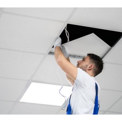 Panou LED dimabil încastrat CAPRI LED/25/36/40W/230V 3000/4000/5700K UGR19 IP44 60x60 cm