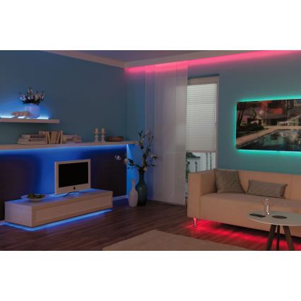 Paulmann 3988 - Bandă LED RGBW, 13 W, dimabilă, TIP, 5 m, 230 V + telecomandă