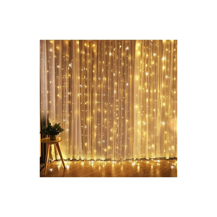 Perdea LED, alimentare 3xAA