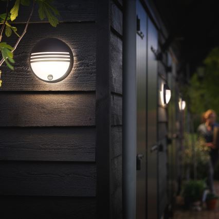 Philips - Aplică LED de exterior cu senzor, 6 W, 230 V, IP44