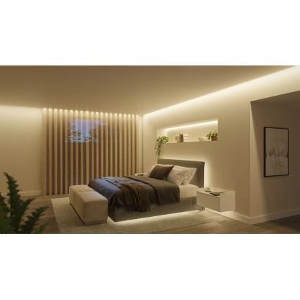 Philips - Hue White and Color Ambiance, bandă LED RGBW dimerizabilă, 10 m, 20 W, 230 V, 2000–6500 K