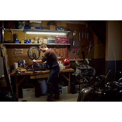 Tub fluorescent LED Philips G13/16W/230V 4000K