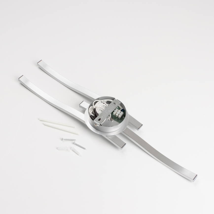 Plafonieră LED 3 x 6W, 230V, 3000K, argintie