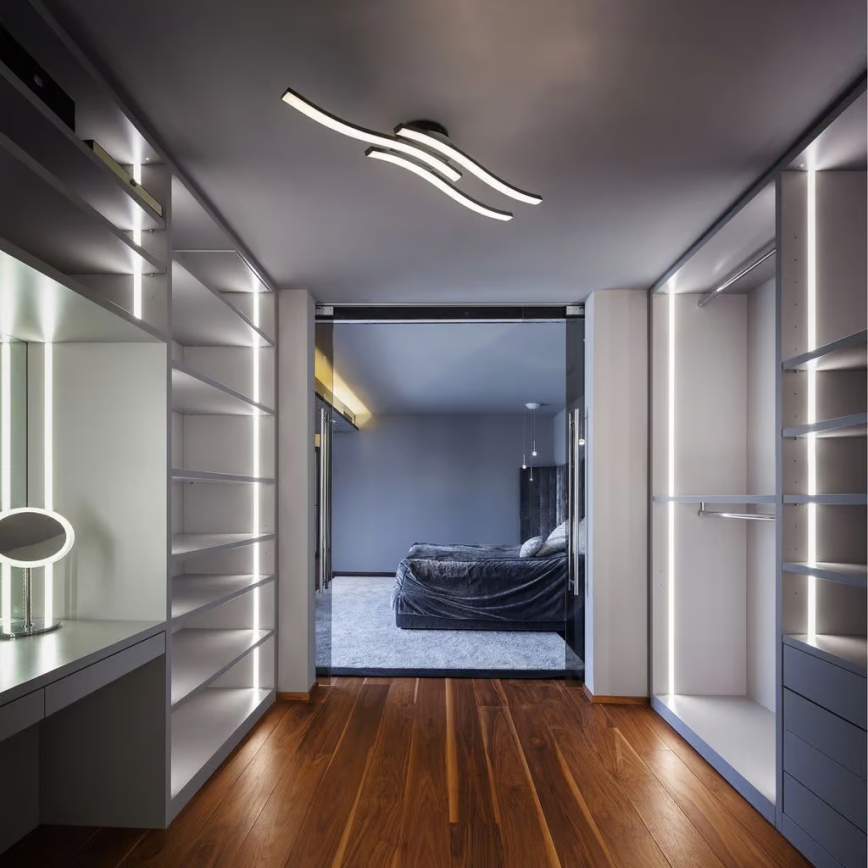 Plafonieră LED 3x6W/230V 2700K negru