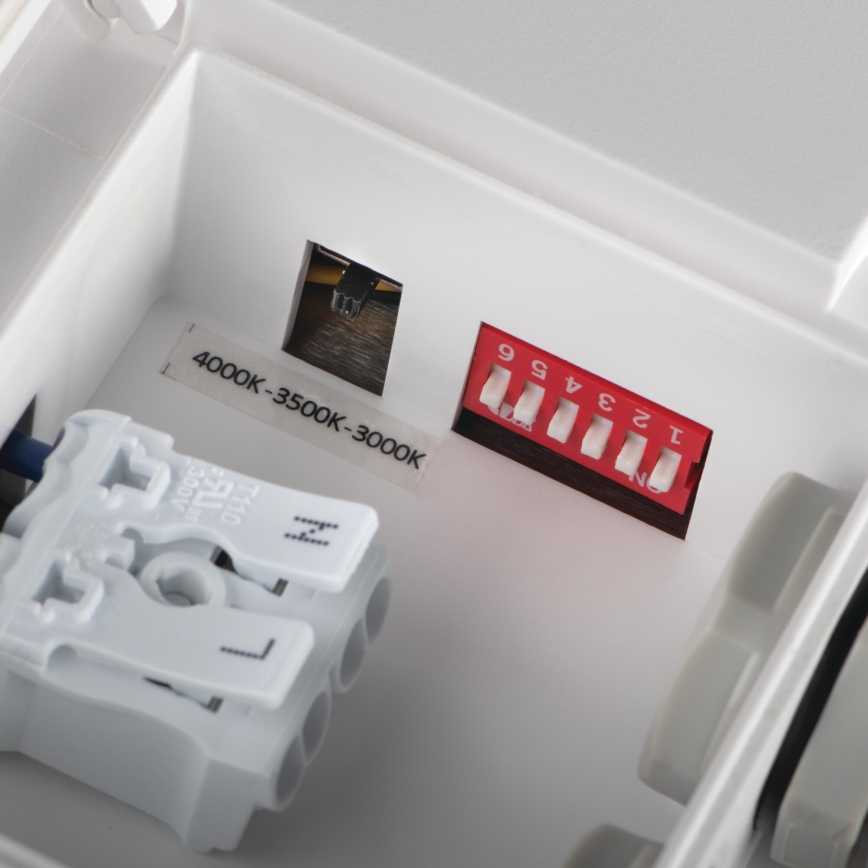 Plafonieră LED de exterior cu senzor de mișcare BENO LED/24/30W/230V 3000/3500/4000K IP65 alb pătrat