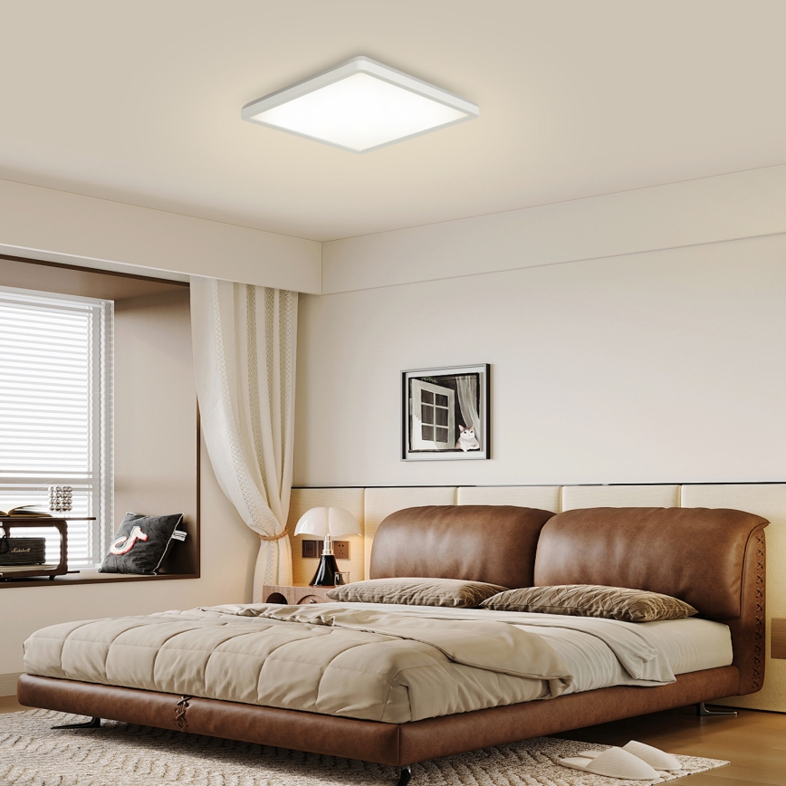 Plafonieră LED dimabilă cu senzor de mișcare și crepuscular Brilagi ULTRA SLIM LED/18W/230V 30x30 cm + telecomandă
