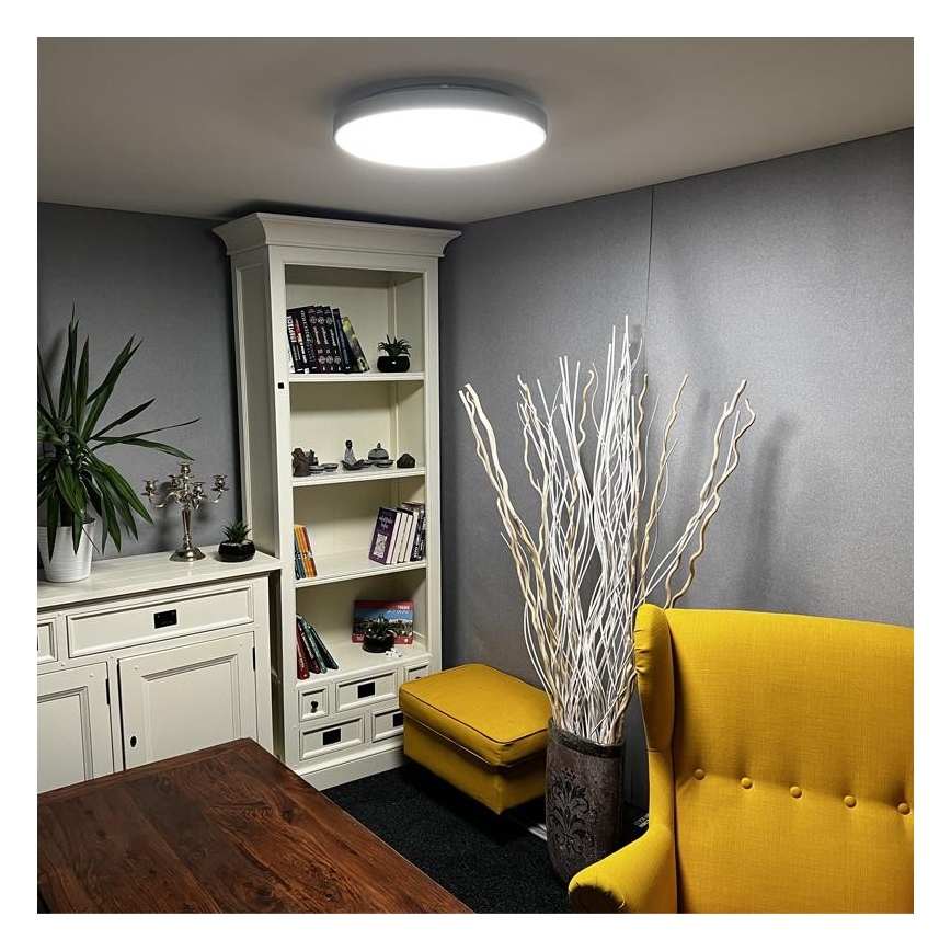 Plafonieră LED dimabilă LED/48W/230V 2700-6500K Wi-Fi Tuya + telecomandă