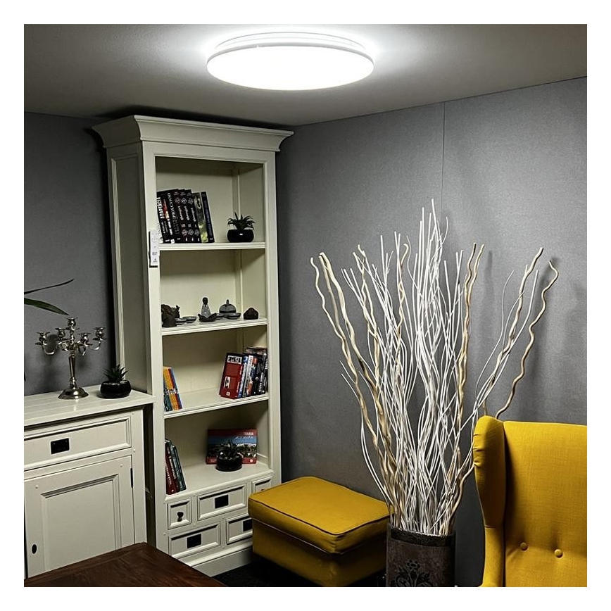 Plafonieră LED dimabilă LED/48W/230V 2700-6500K Wi-Fi Tuya + telecomandă