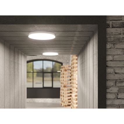 Plafonieră LED dimabilă pentru baie, 15W/230V, 3000/4000/5000K, diam. 30 cm, IP54