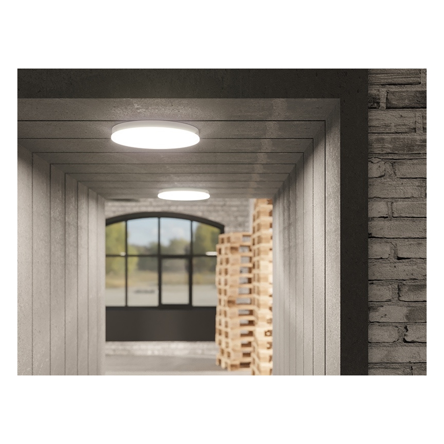 Plafonieră LED dimabilă pentru baie, 15W/230V, 3000/4000/5000K, diam. 30 cm, IP54
