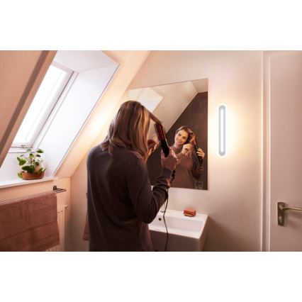 Plafonieră LED dimabilă pentru baie SMART+ BATH LED/13W/230V 3000-6500K IP44 Wi-Fi Ledvance