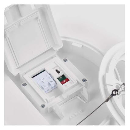 Plafonieră LED pentru baie LED/32W/230V 3000/4000/5700K IP55 alb