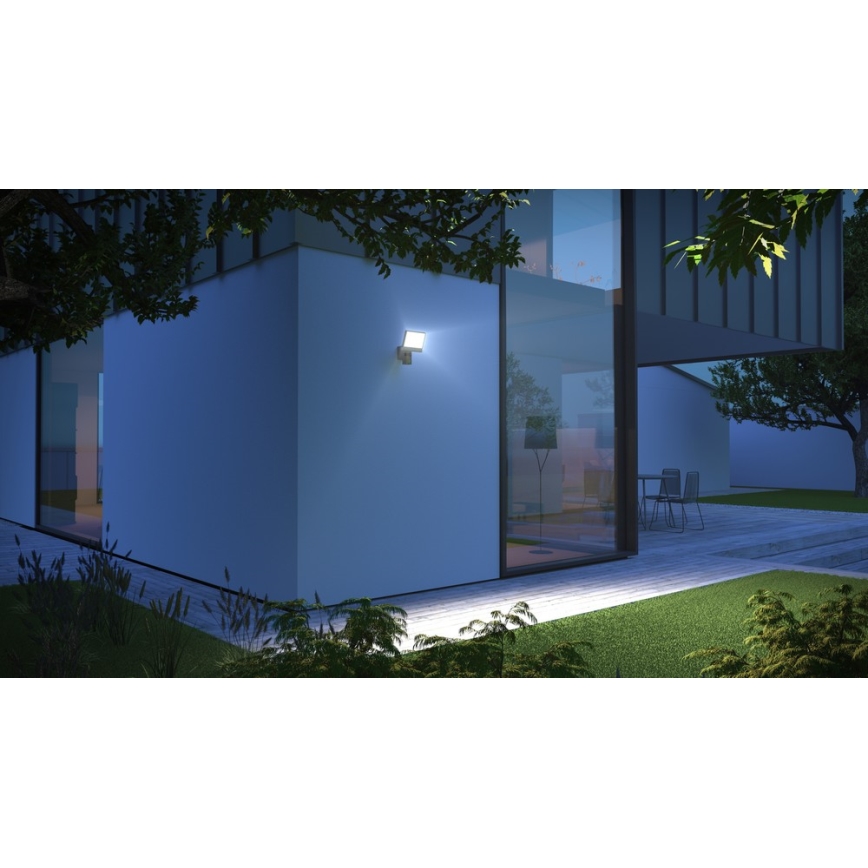 Proiector LED cu senzor și cameră LED/21W/230V IP44 Steinel 065294