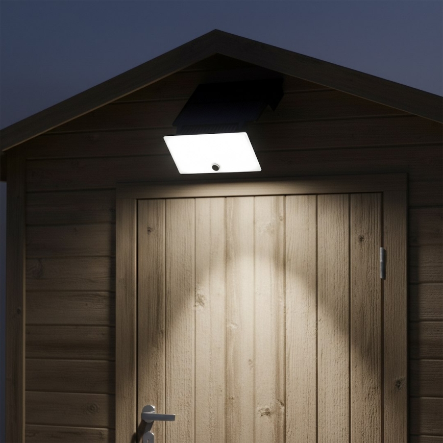 Proiector LED cu senzor și panou solar FUJI LED/8W/3,7V 2000 mAh IP44