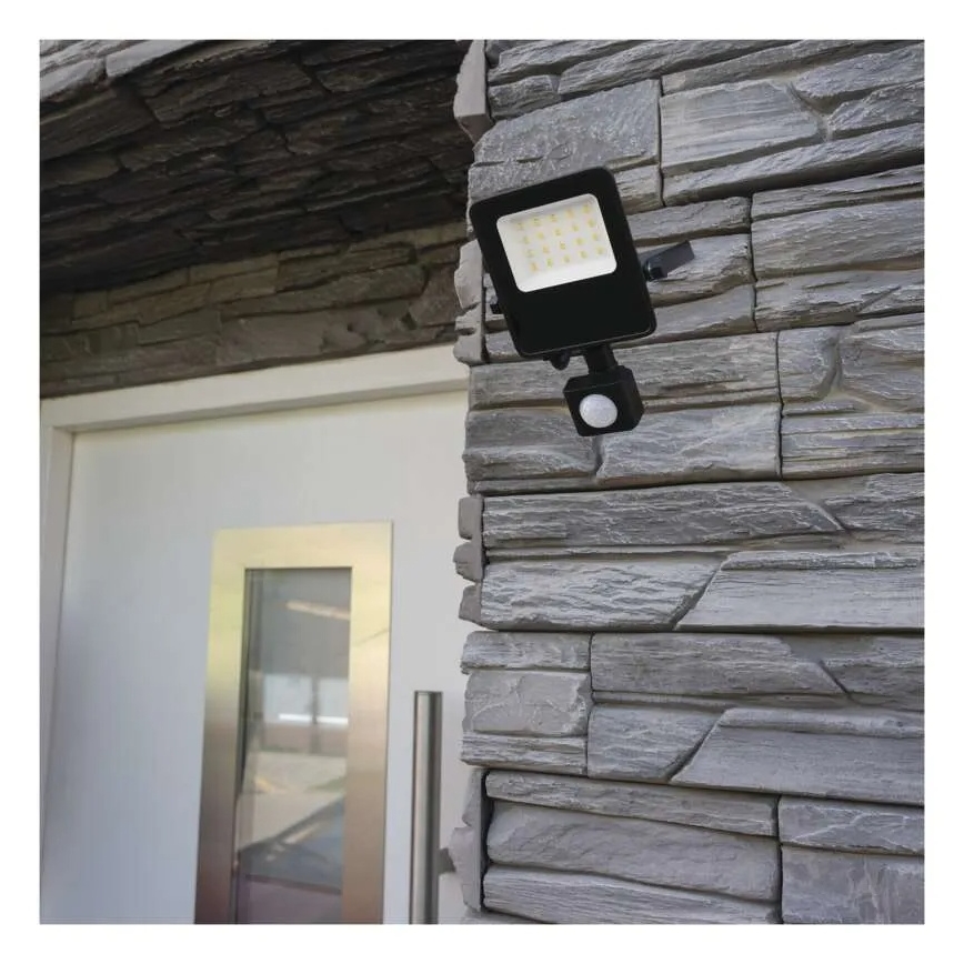 Proiector LED cu senzor VISIO LED/30W/230V 4000K IP65