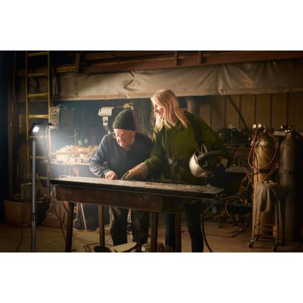 Proiector LED de exterior cu suport Ledvance WORKLIGHT TRIPOD LED/20W/230V 6500K IP65