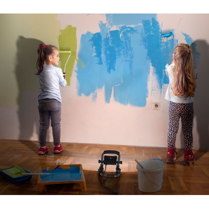 Proiector LED de exterior Ledvance WORKLIGHT R-STAND LED/10W/230V 6500K IP65