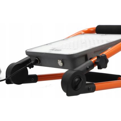 Proiector LED reîncărcabil cu stativ LED/100W/3,2V 5000K 5000 mAh IP65 portocaliu