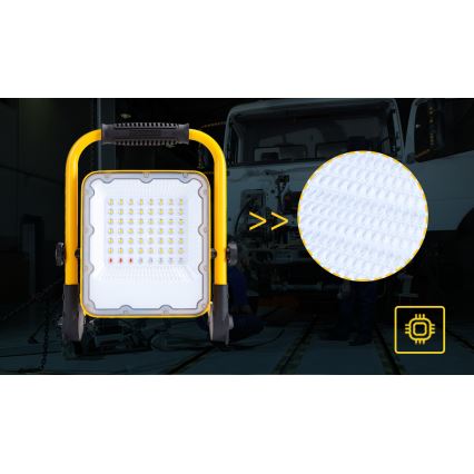Proiector LED reîncărcabil dimabil Aigostar LED/100W/5V 6500K IP65 15000 mAh