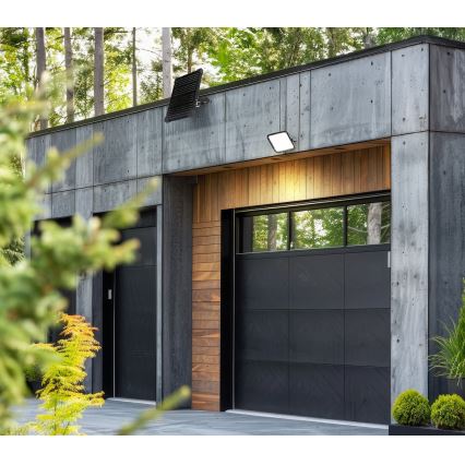 Proiector LED solar de exterior cu senzor LED/30W/6,4V IP65 3000/4000K 6000 mAh + telecomandă